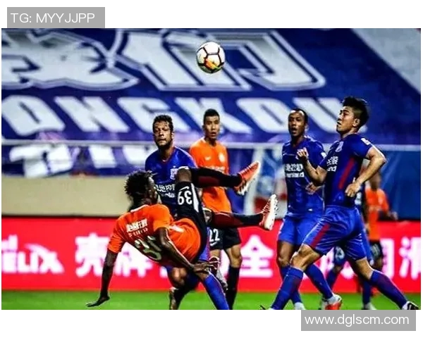 上港与申花次回合激战在即球迷期待巅峰对决再续恩怨情仇